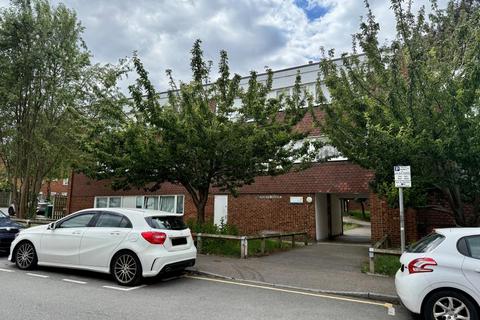 Flat 18, Penryn Manor, Skinner... 1 bed flat for sale