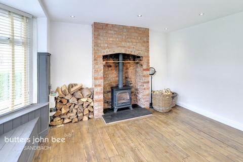 Crewe Road, Sandbach 2 bed semi