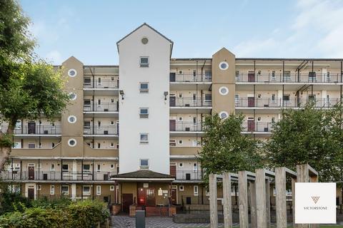 Bredel House, London, E14 2 bed flat for sale
