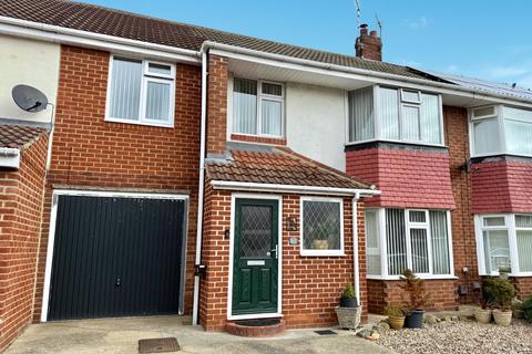 Ravenswood Close, Tyne and Wear NE12 4 bed semi
