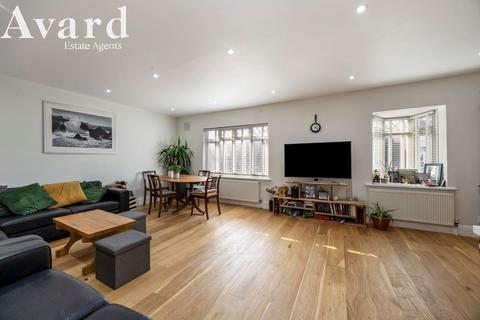 The Broadway, Brighton BN2 3 bed house for sale