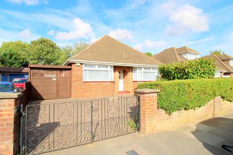 Ashcroft Road, Stopsley, Luton... 2 bed detached bungalow for sale