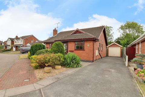 Cloverfields, Haslington 2 bed detached bungalow for sale