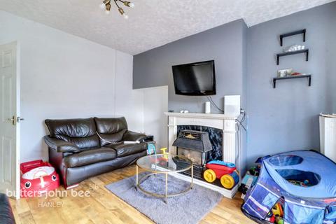 Beckton Avenue, Stoke