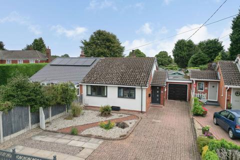 Woodhouses Road, Burntwood WS7 2 bed semi