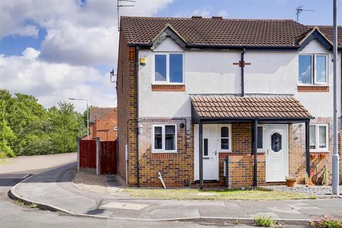 Lawrence Avenue, Colwick NG4 2 bed semi