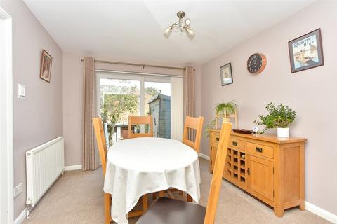 Forest Drive, Walderslade, Chatham, Kent 3 bed semi