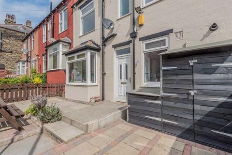 Henley View, Bramley, Leeds, LS13 2 bed terraced house for sale