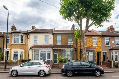 Boundary Road, London, E17 3 bed terraced house for sale