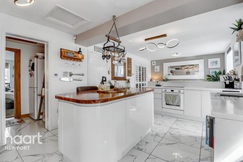 Blenheim Court, Caldicot 4 bed detached house for sale