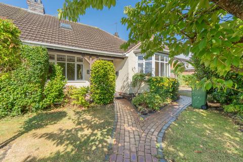 Woodlands Lane, Solihull B90 3 bed semi