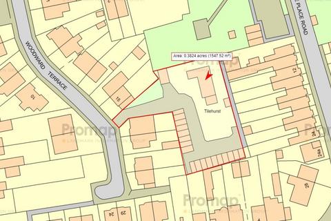 Woodward Terrace, Greenhithe, Kent, DA9 2 bed property with land for sale