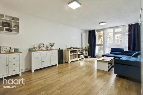 Brockles Mead, Harlow 1 bed flat for sale