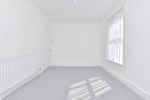Milton Avenue, Margate CT9 2 bed terraced house for sale