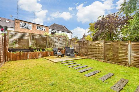 Reigate Road, Betchworth, Brockham... 2 bed maisonette for sale