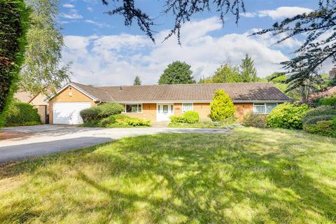 Ash Close, Burton Joyce NG14 4 bed detached bungalow for sale