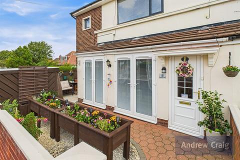 Hemsley Road, South Shields 2 bed flat for sale