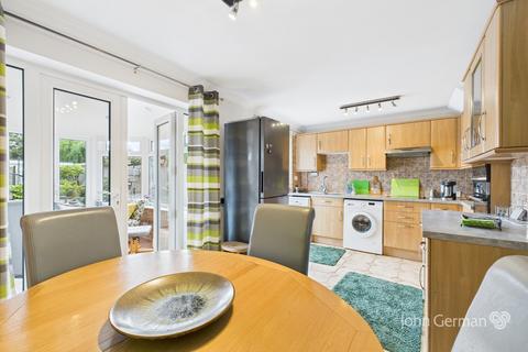 Main Street, Branston 3 bed terraced house for sale