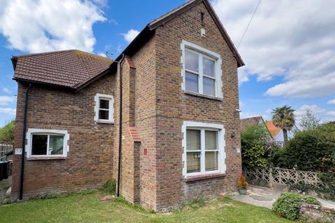 Links Avenue, Felpham 3 bed detached house for sale