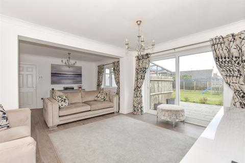Mill Lane, Herne Bay CT6 4 bed detached bungalow for sale