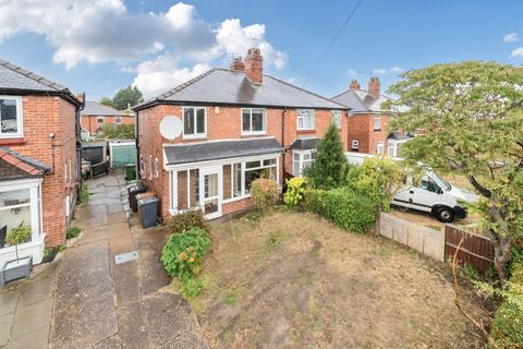Moorland Avenue, Lincoln... 3 bed semi