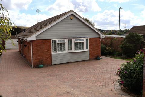 NEW ROAD, CLANFIELD 3 bed detached bungalow for sale