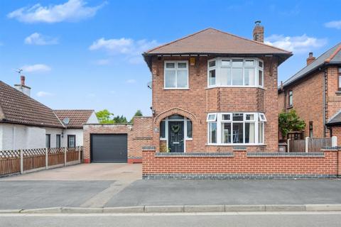 Owen Avenue, Long Eaton 3 bed detached house for sale