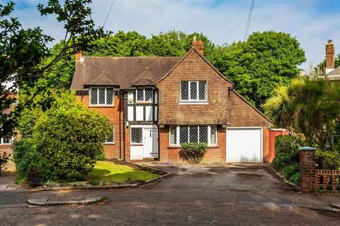 FIDDICROFT AVENUE, BANSTEAD, SM7 4 bed house for sale