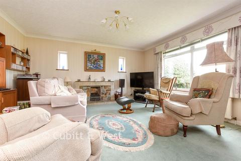 Wrayfield Avenue, Reigate, Surrey 3 bed detached bungalow for sale