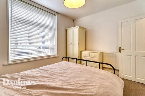 Heath Street, Cardiff 3 bed end of terrace house for sale