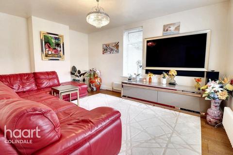 Cressingham Road, Edgware, HA8 3 bed end of terrace house for sale