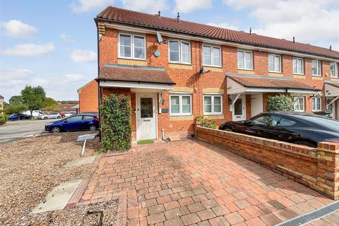 Westfield Gardens, Romford RM6 3 bed end of terrace house for sale