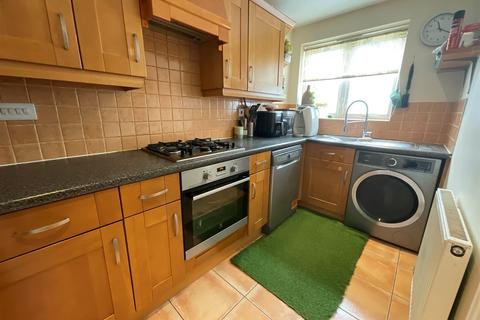 Westfield Gardens, Romford RM6 3 bed end of terrace house for sale