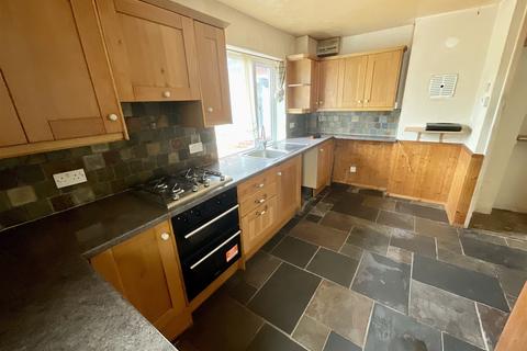 Water Lane, Ospringe, Faversham, Kent 2 bed detached bungalow for sale