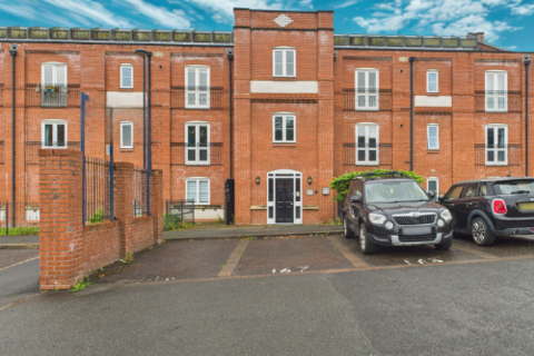 Trevore Drive, Standish, Wigan, WN1 2QE 2 bed apartment for sale