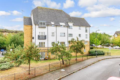 Waterside, Gravesend, Kent 2 bed flat for sale