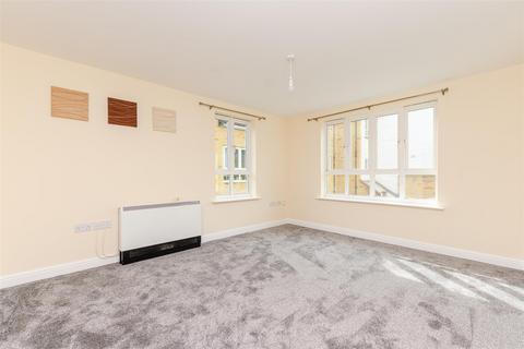 Compass Court, Gravesend DA11 2 bed flat for sale