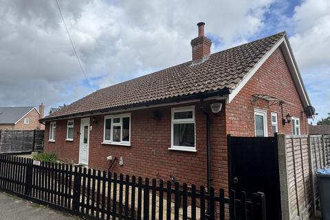 Holly Tree Close, Leiston, IP16 3 bed bungalow for sale
