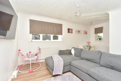 Fallowfield, Sittingbourne, Kent 1 bed semi
