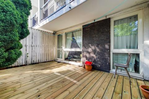 Warwick Crescent, London 1 bed ground floor flat for sale