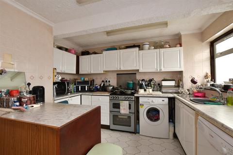 Woolmer Green, Lee Chapel North, Essex 3 bed terraced house for sale