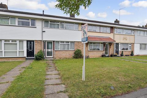 Woolmer Green, Basildon SS15 3 bed terraced house for sale