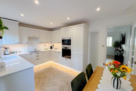Copperfields, Welwyn Garden City... 3 bed semi