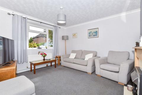 Meadow Crescent, Upper Halling... 3 bed semi