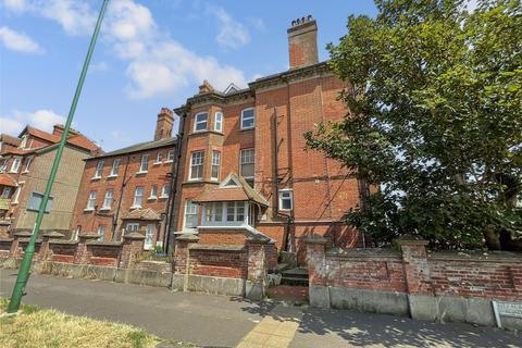 Fitzalan Road, Littlehampton, West... 2 bed apartment for sale
