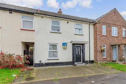 Leeds Square, Gillingham ME8 2 bed terraced house for sale