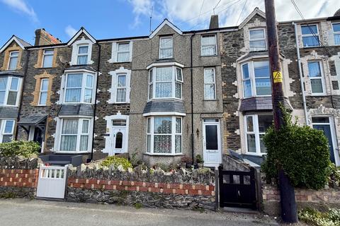 4 Marine Gardens, Barmouth, LL42 1HL 5 bed terraced house for sale