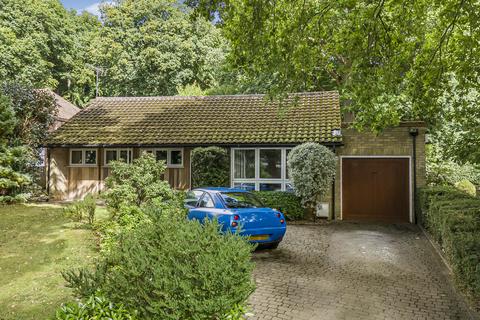Reddings, Welwyn Garden City, AL8 4 bed bungalow for sale