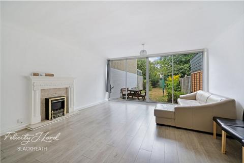 Woodmere, London 3 bed terraced house for sale