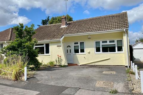 Woodcock Gardens, Warminster 3 bed detached bungalow for sale